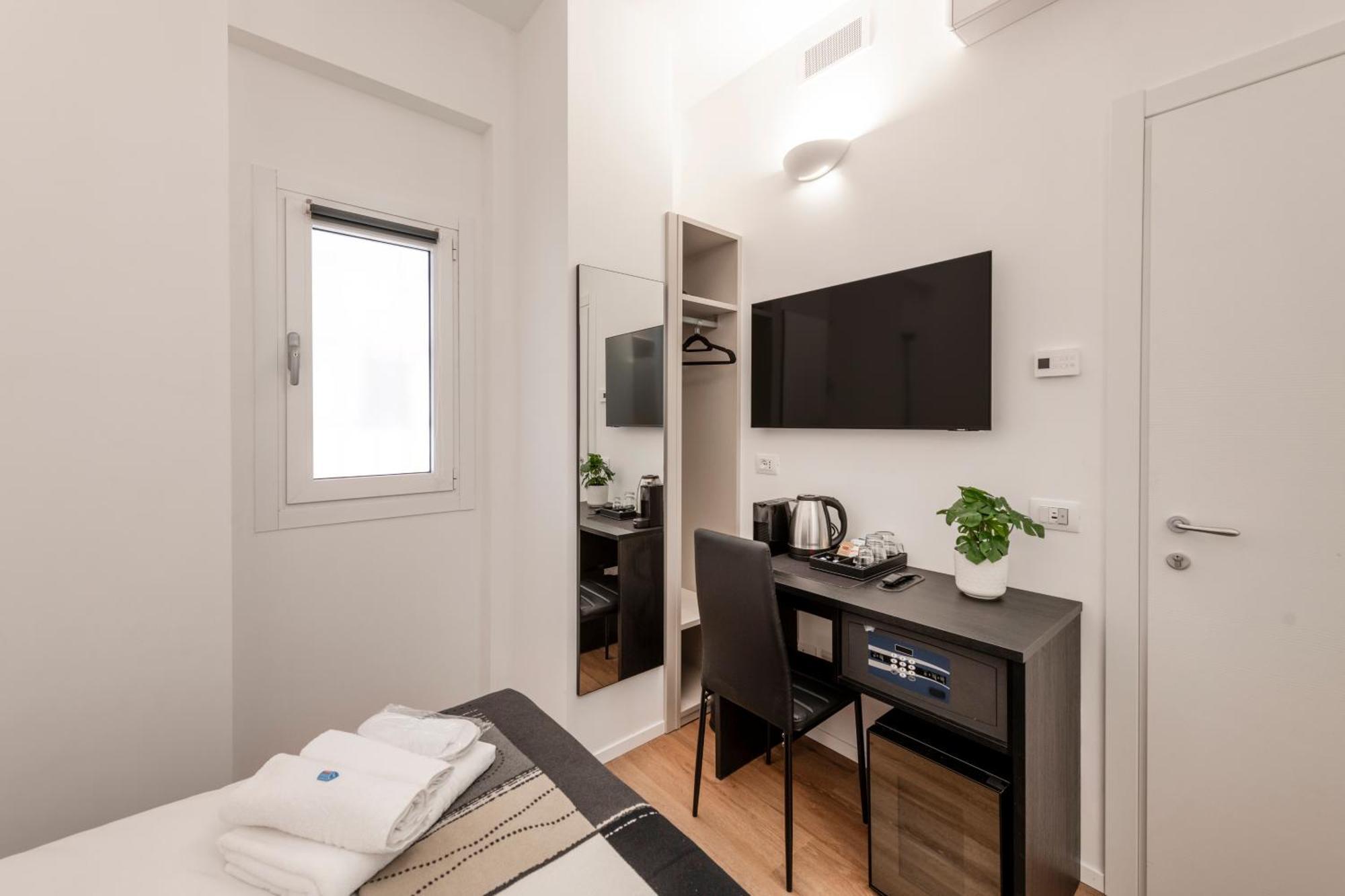מילאנו Bnbutler - Inbrera Suites - Giulianova, 1 מראה חיצוני תמונה