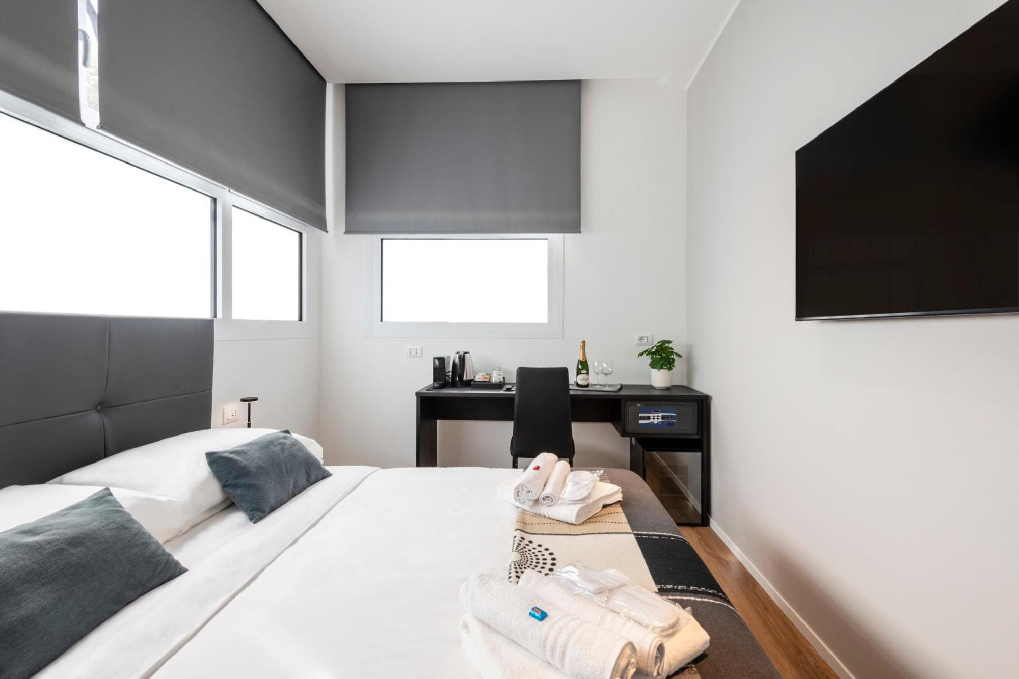 מילאנו Bnbutler - Inbrera Suites - Giulianova, 1 מראה חיצוני תמונה