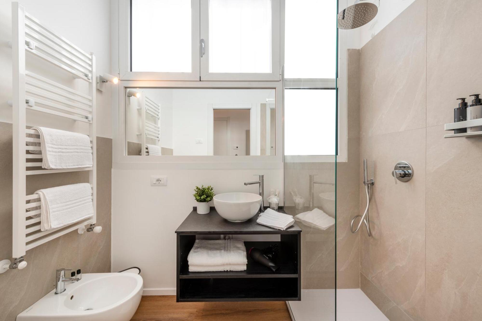 מילאנו Bnbutler - Inbrera Suites - Giulianova, 1 מראה חיצוני תמונה