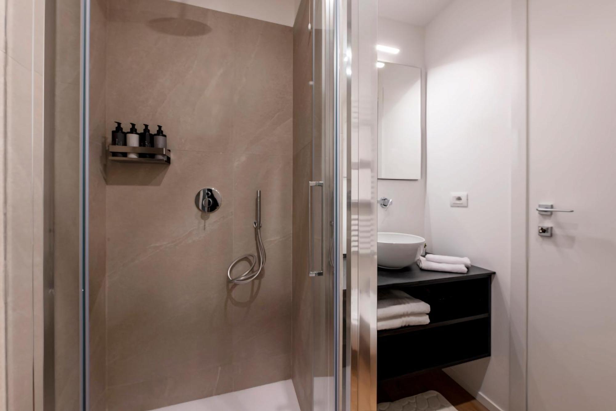 מילאנו Bnbutler - Inbrera Suites - Giulianova, 1 מראה חיצוני תמונה