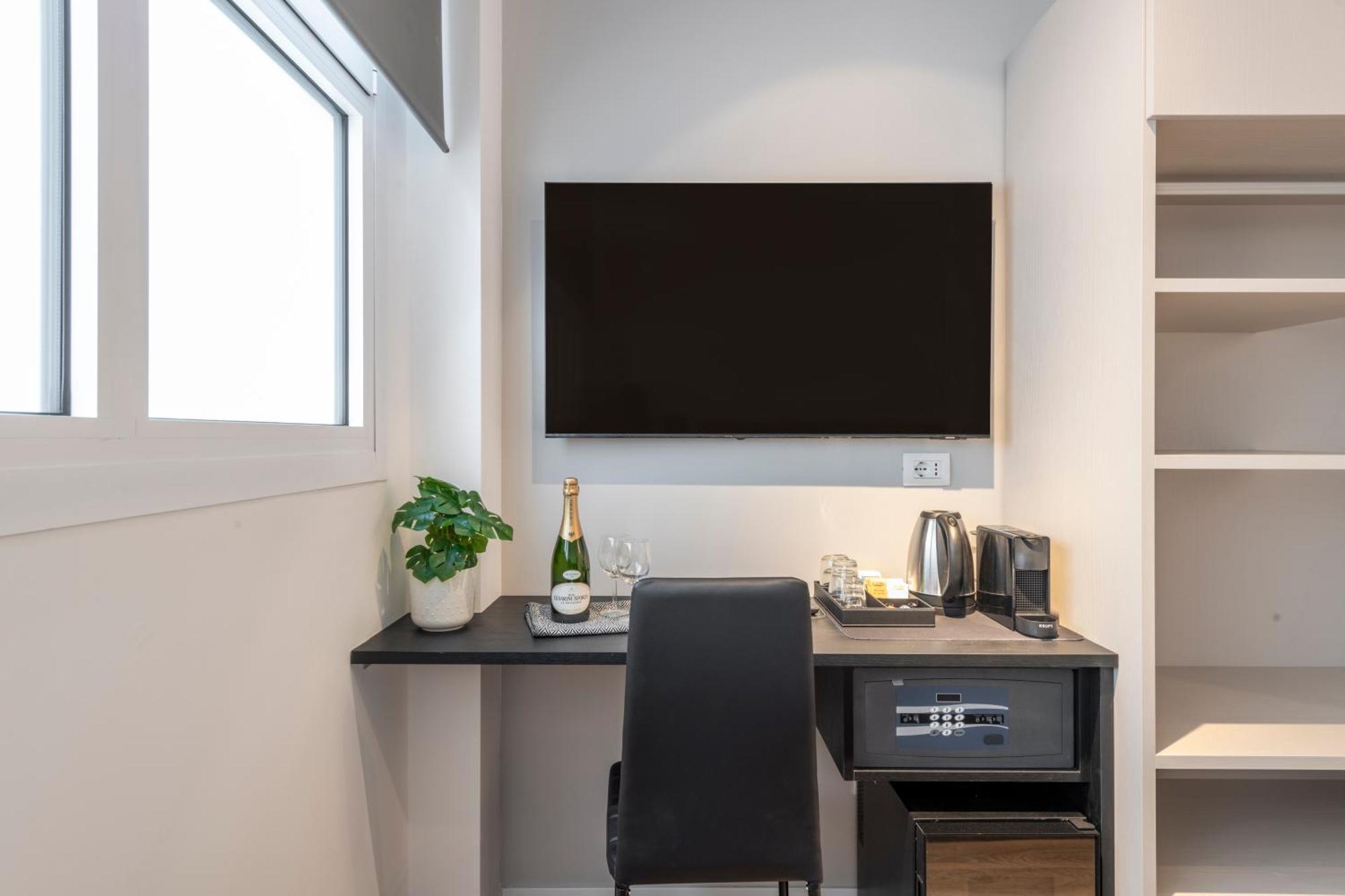 מילאנו Bnbutler - Inbrera Suites - Giulianova, 1 מראה חיצוני תמונה